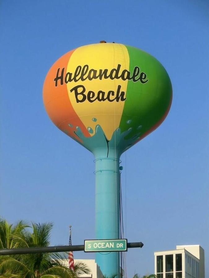 Private Hallandale Beach Studio Wbath Walking Distance To The Beach Pool Free Parking Εξωτερικό φωτογραφία